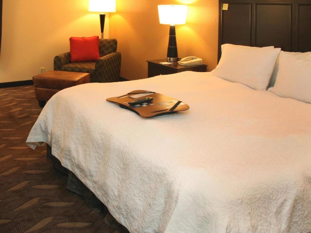 Фото Hampton Inn Lebanon