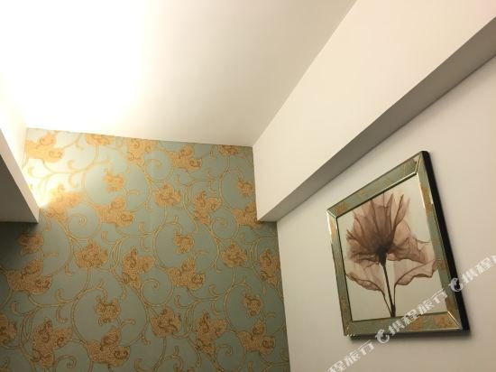 Фото Seasons Hotel - Causeway Bay