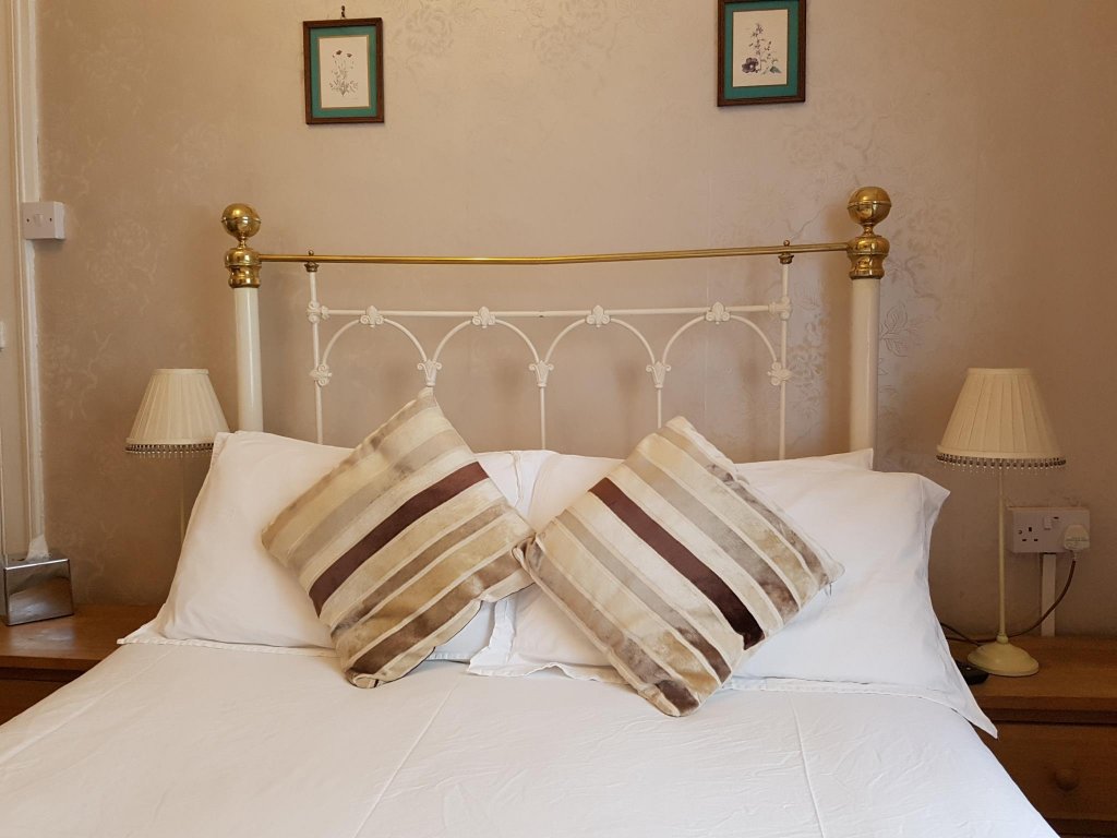 Фото Castle Guest House