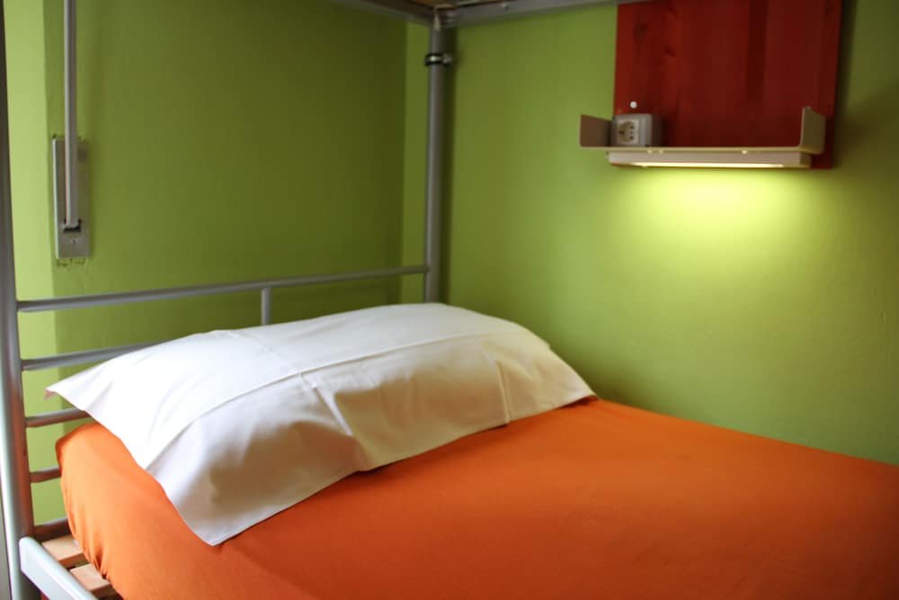 Фото Jammin' Rimini Party Hostel