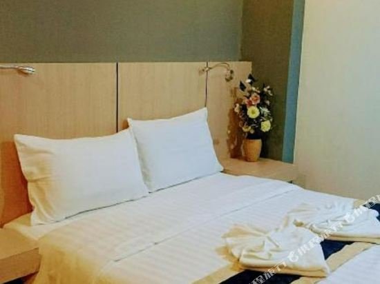 Фото Sokdee City Hotel