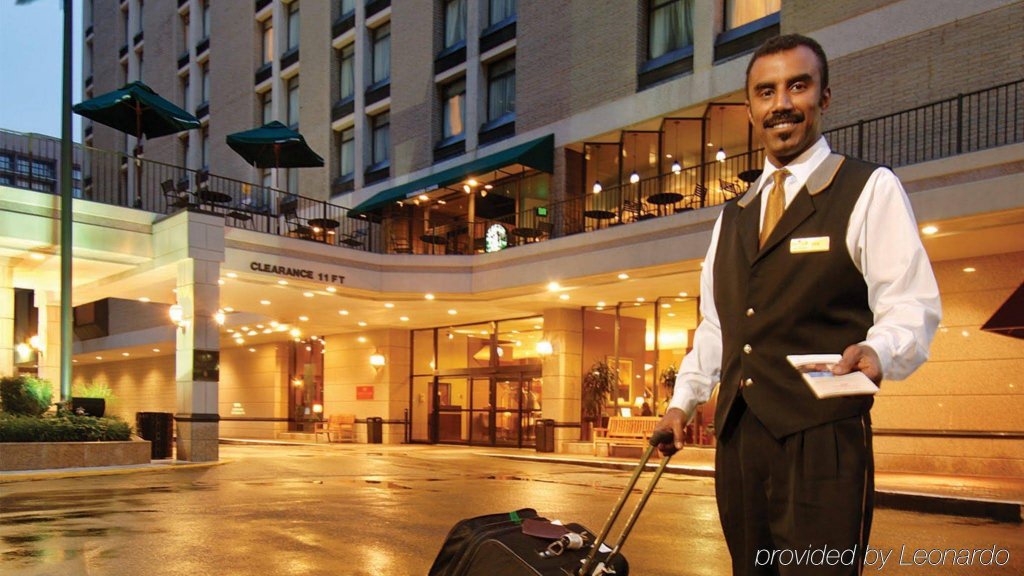 Фото Crowne Plaza Crystal City-Washington, D. C., an Ihg Hotel