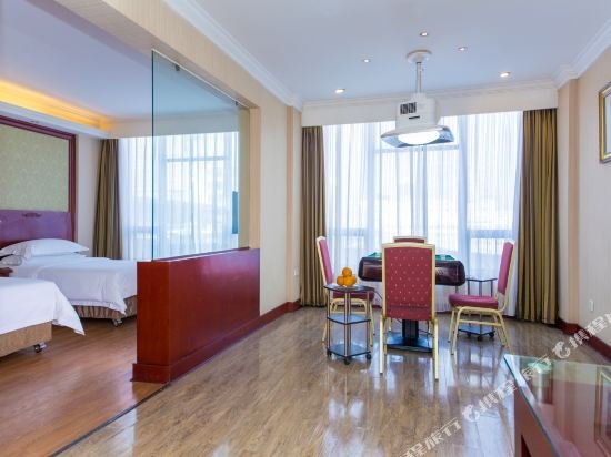 Фото Vienna International Hotel Xiangyang Railway Stati