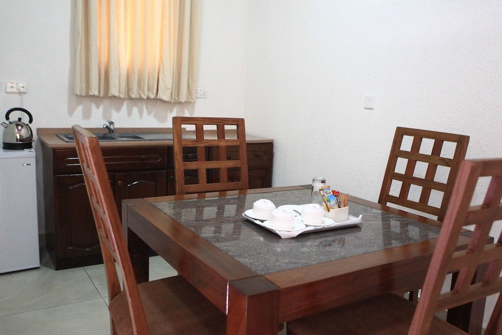 Фото Coconut Grove Beach Resort