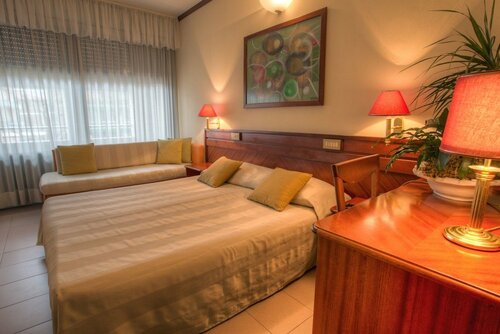Гостиница Club Hotel Dante в Червии