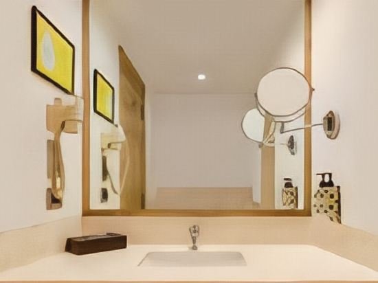 Фото Lemon Tree Premier City Center Gurugram