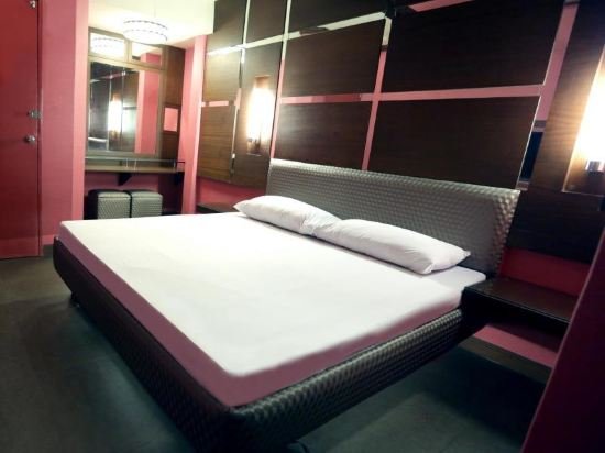 Фото Victoria Court Gil Puyat