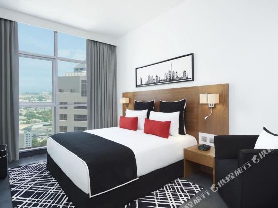 Фото TRYP by Wyndham Abu Dhabi City Center