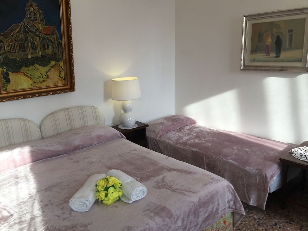 Фото Royal Guest House Venice