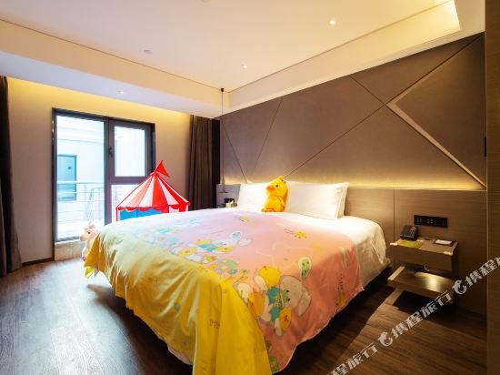 Фото Mercure Harbin Central Street Sophia Church