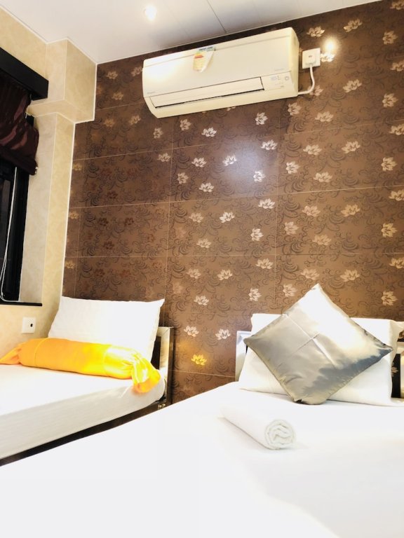 Фото Tom's Guest House