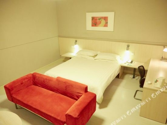 Фото Jinjiang Inn Linyi Fei County Lanse Gangwan