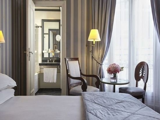 Фото Maison Astor Paris Curio Collection by Hilton