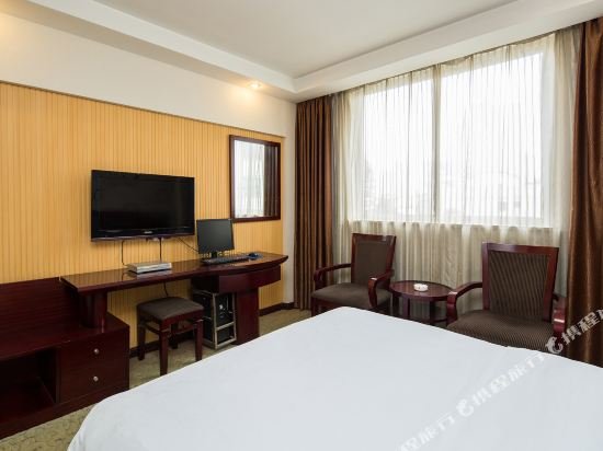 Фото Kaiserdom Hotel Changsha Railway Station