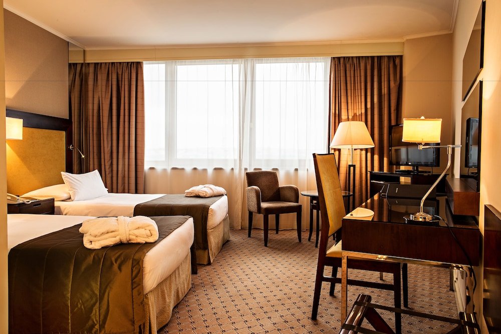 Фото Corinthia Hotel Prague