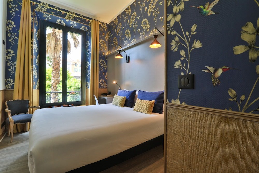 Фото Hotel Pruly