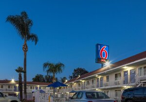 Motel 6 Sepulveda, Ca - Los Angeles - Van Nuys - North Hills
