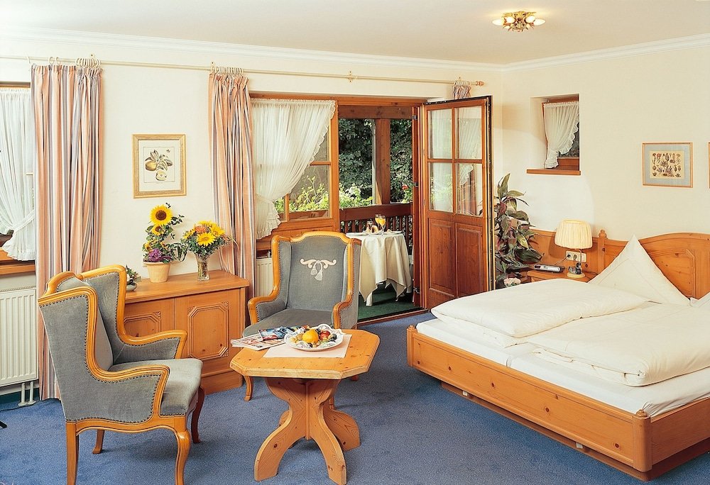 Фото Hotel Sammareier Gutshof