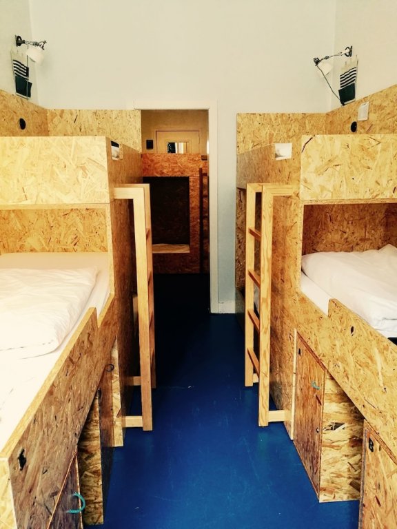 Фото Goodnight Hostel