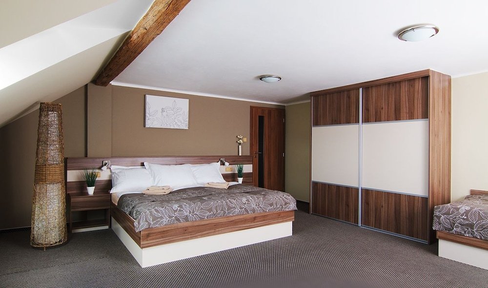 Фото Hotel a Restaurace Kocanda