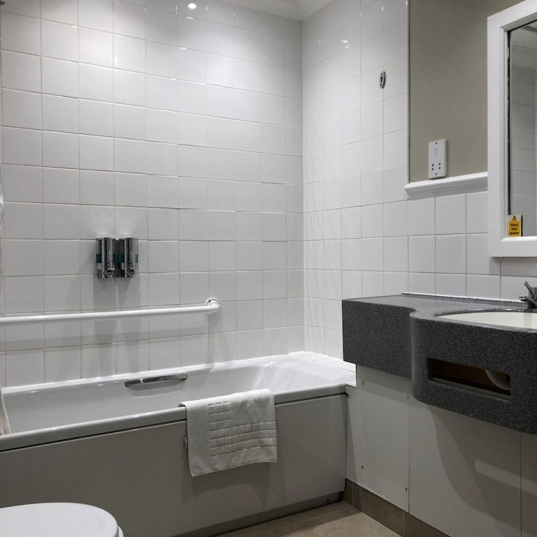 Фото Windermere Manor Hotel