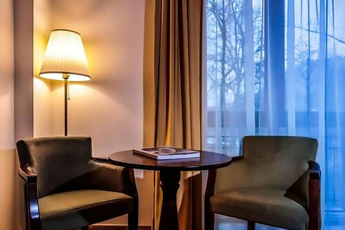 Гостиница Grand Hotel Sofianu в Рымнику Вылча