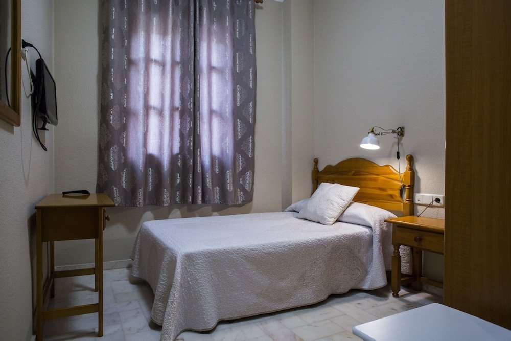 Фото Hotel Mairena