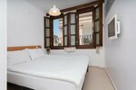 Egesade Hotel (Balıkesir, Ayvalik District, Gazi Kemal Paşa Mah., 7. Sok.) ، فندق