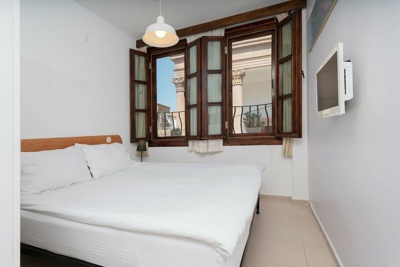 Гостиница Egesade Hotel в Айвалыке