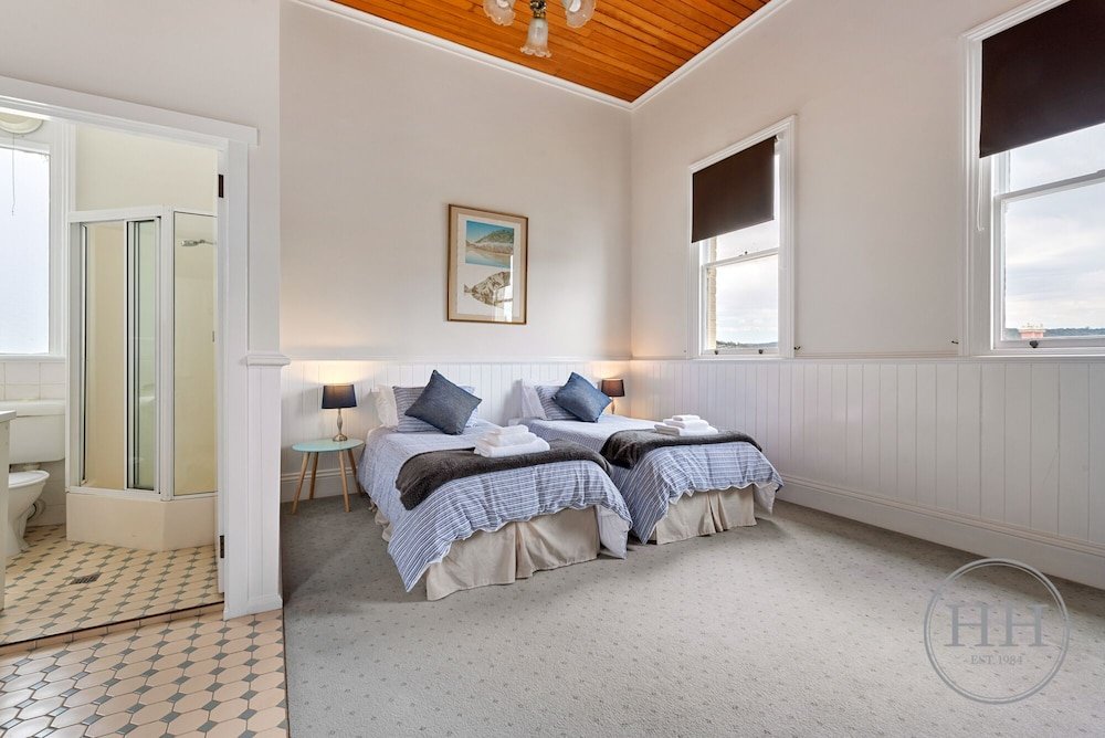 Фото Windarra on High