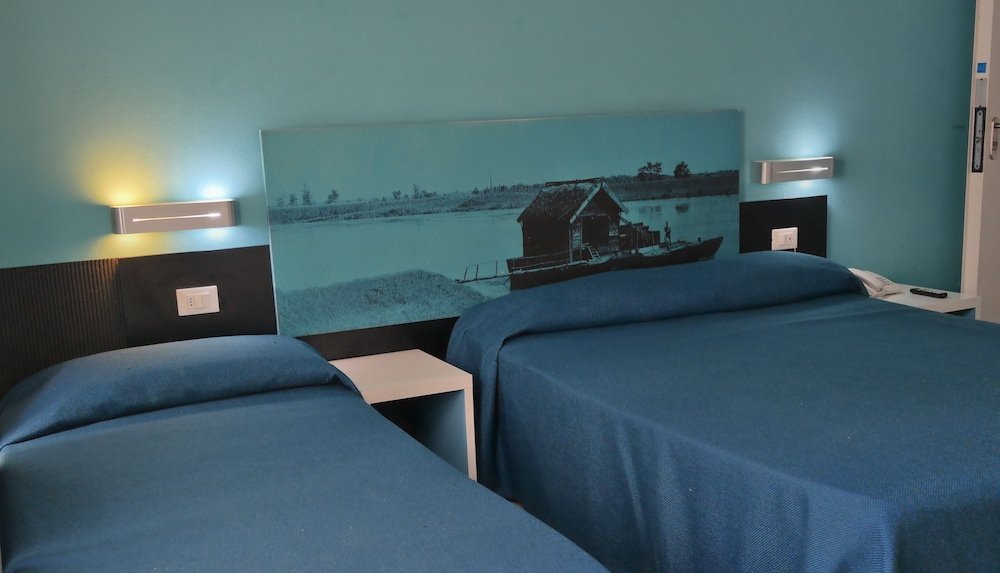 Фото Hotel Mondial