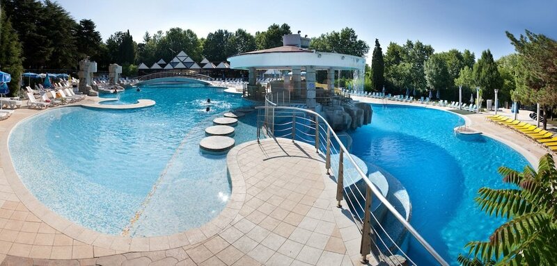 Гостиница Hotel Magnolia - All Inclusive в Албене