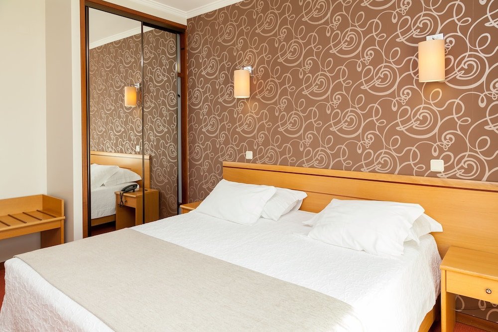 Фото Varzinn Hotel