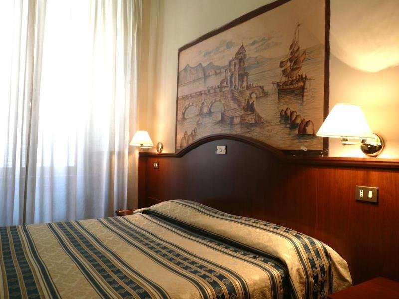 Фото Hotel Cambridge