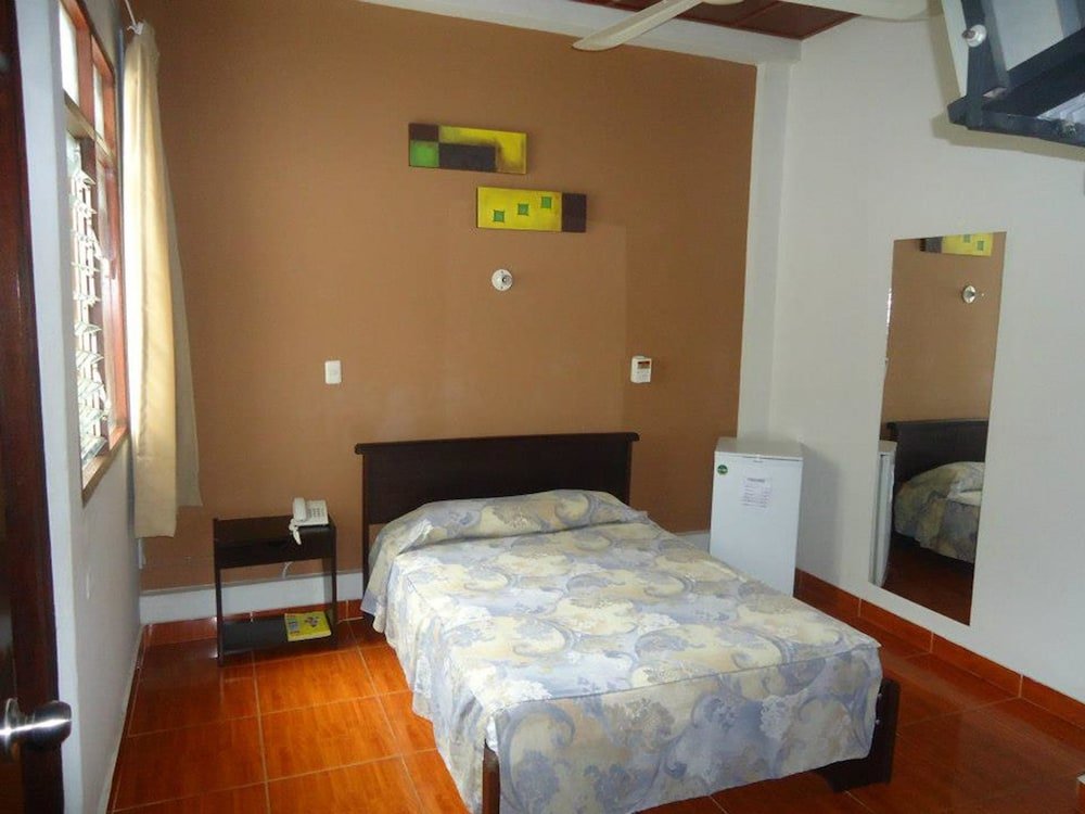 Фото Hospedaje Komby