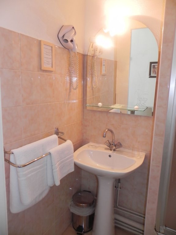 Фото The Originals Boutique, Villa Montpensier