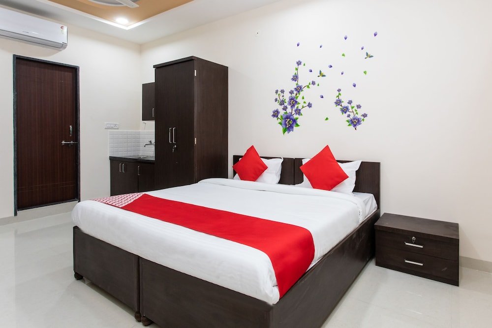 Фото Oyo 26905 Hotel Aalishan