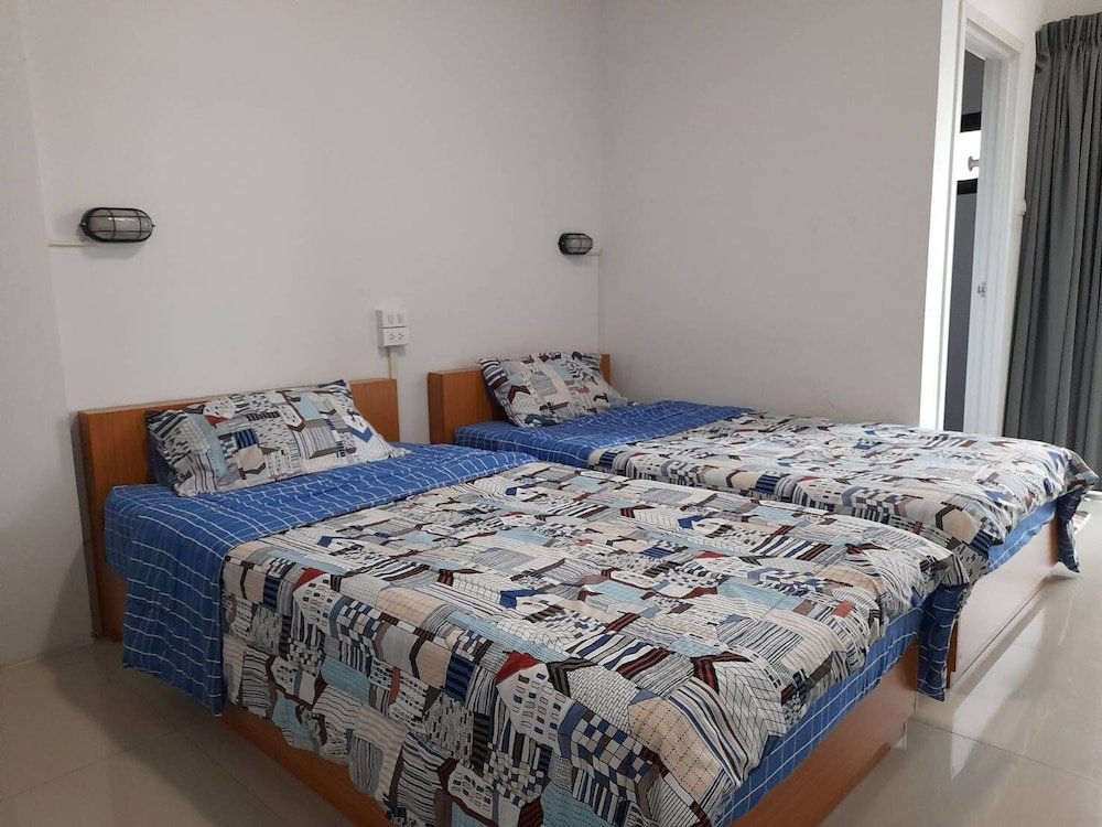 Фото Homey-Donmueang Hostel