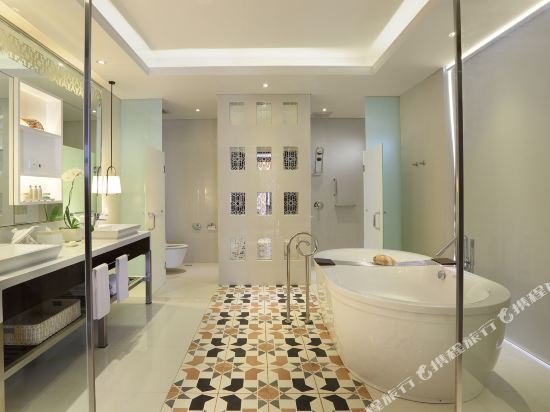 Фото Samabe Bali Suites & Villas