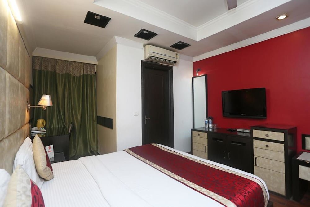 Фото The Oakland Plaza by Orion Hotels