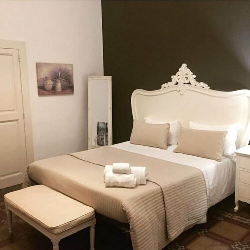 Гостиница Casa Blanca Bed & Breakfast в Реджо-ди-Калабрия