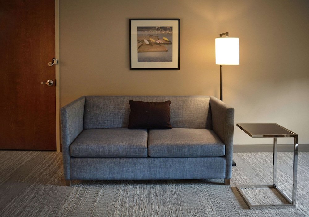 Фото Hampton Inn & Suites Philadelphia/Media