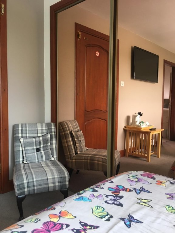 Фото Coralinn Bed & Breakfast