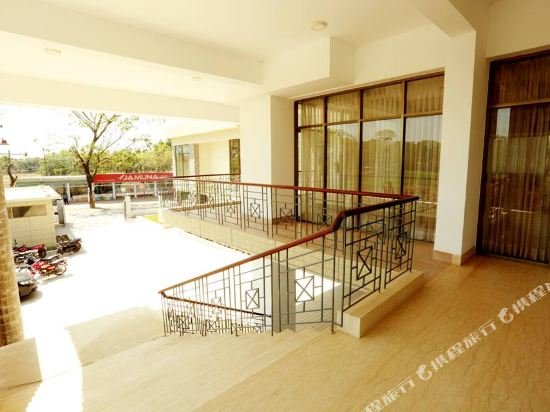 Фото Divine Center