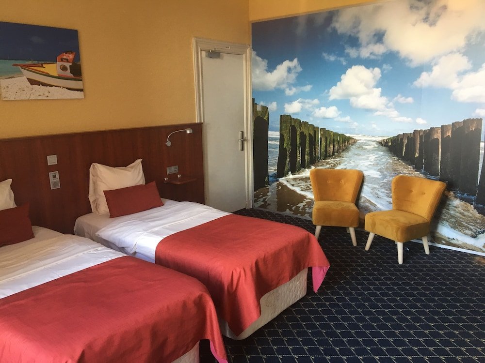 Фото отеля 4