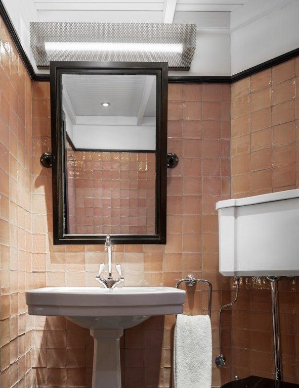 Фото La França Travellers