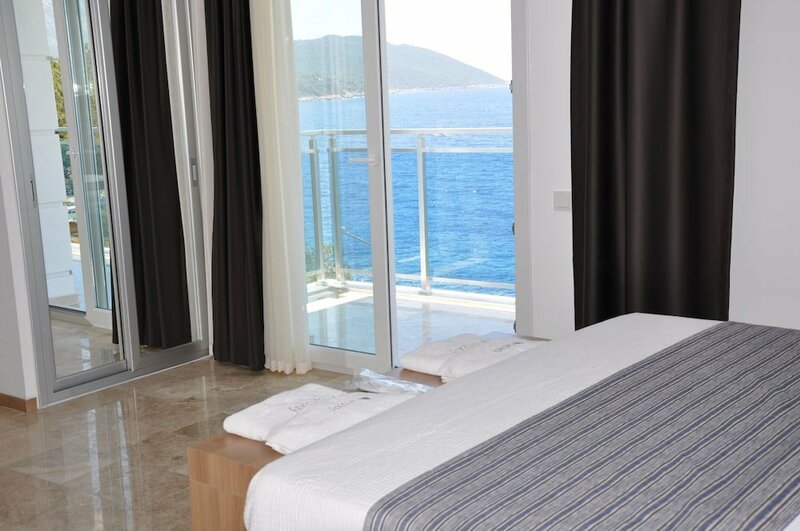 Гостиница Rhapsody Hotel Kas в Каше