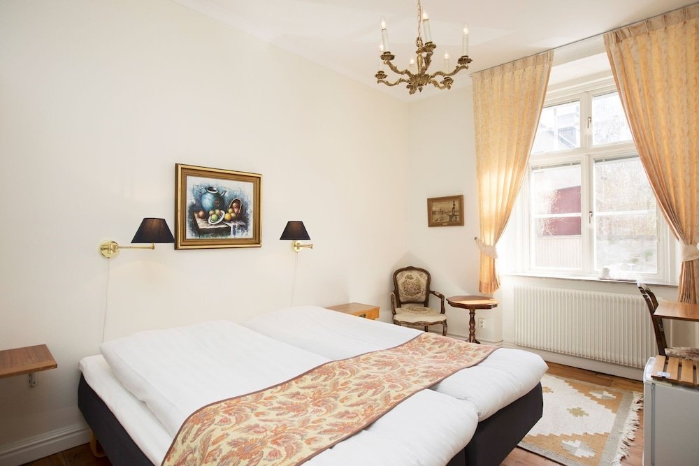 Фото Hotell Breda Blick