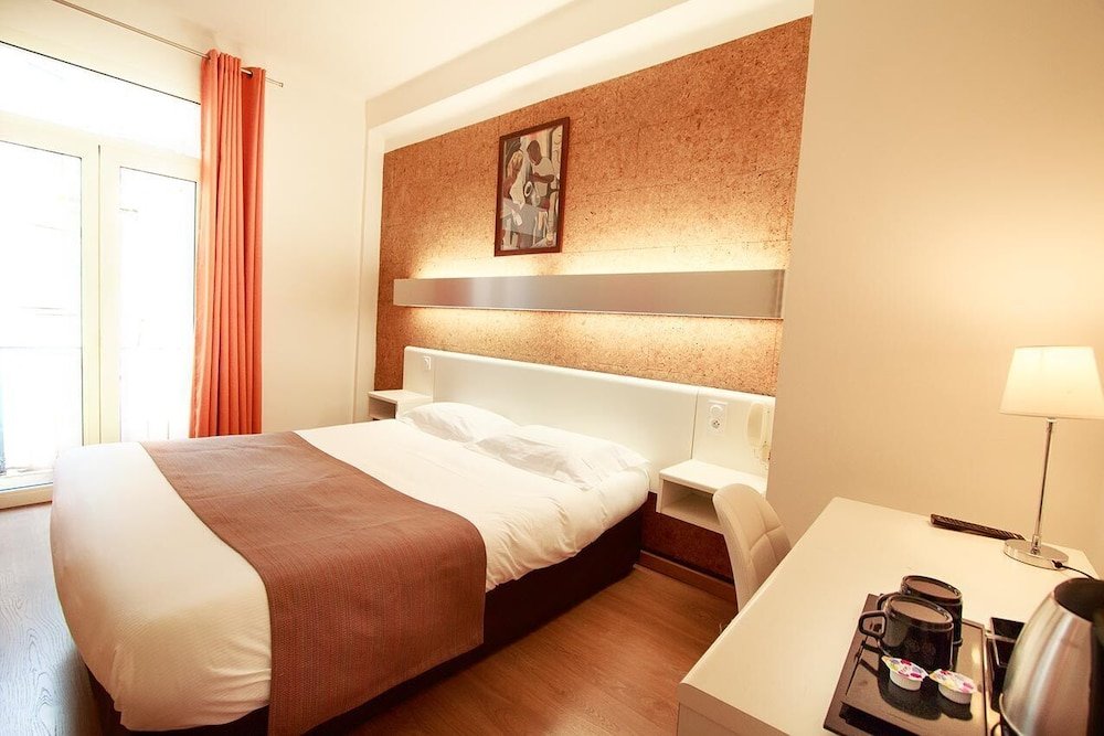 Фото Hôtel Mondial