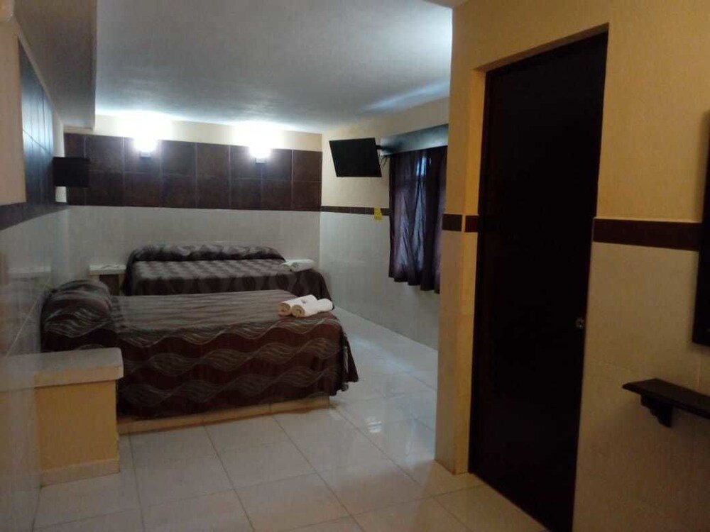 Фото Hotel Hacienda Canada Rica 2